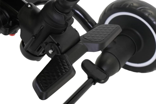 Met handig voetensteuntje