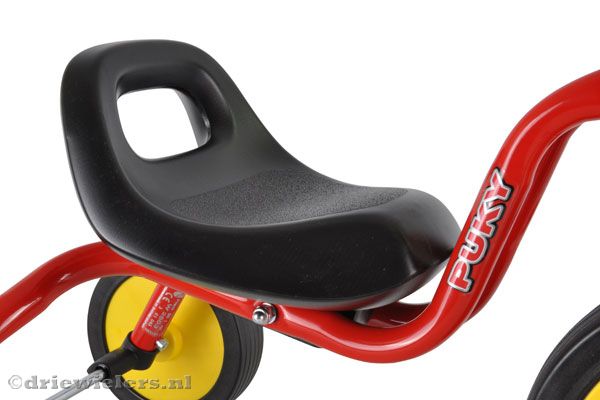 In 2 standen verstelbare zitting.