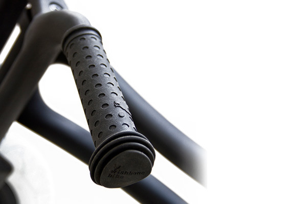 Wishbonebike handvaten zwart