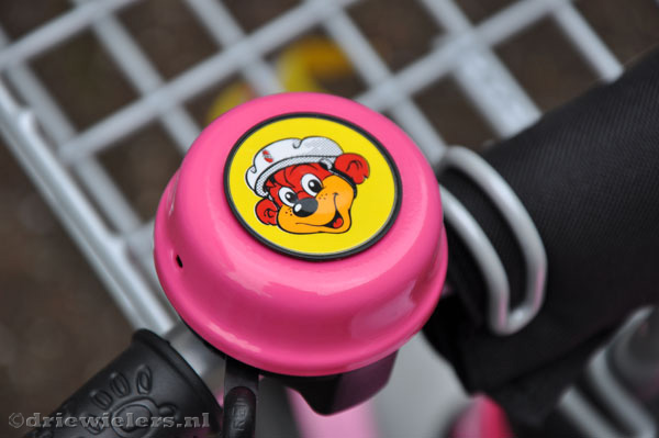 Optioneel: Roze Puky driewielerbel